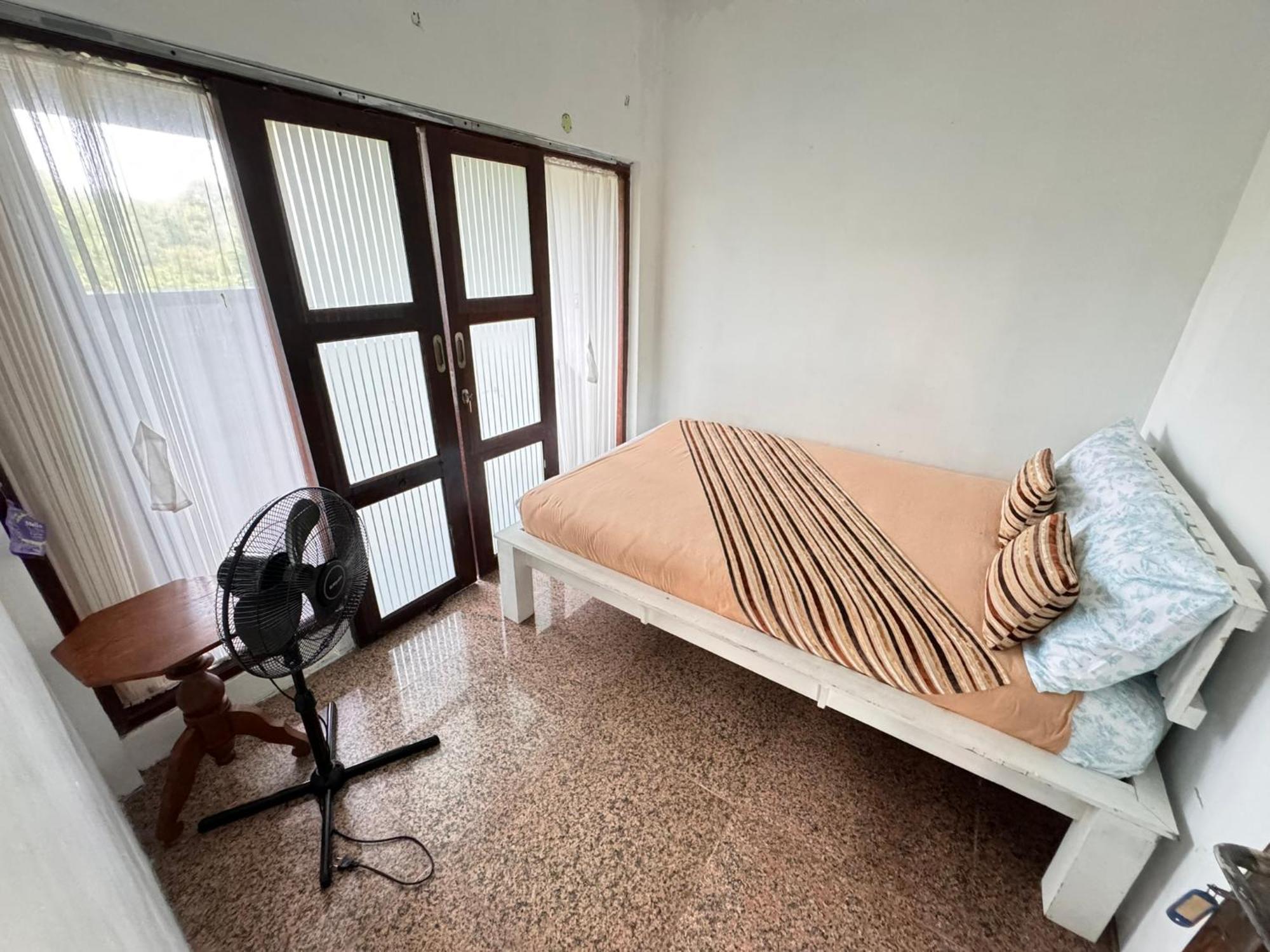 Giri Hill Homestay ヌサドゥア エクステリア 写真