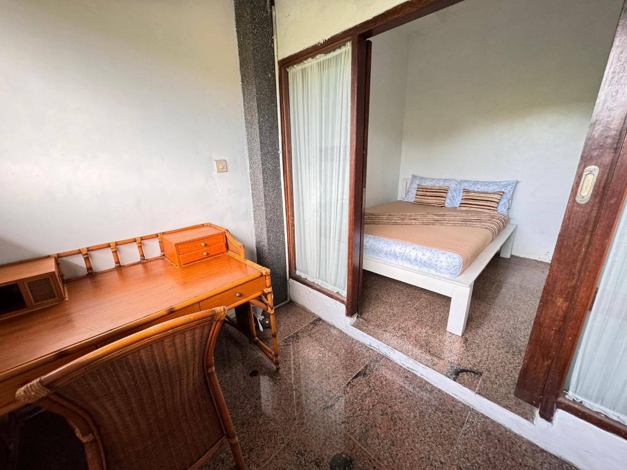 Giri Hill Homestay ヌサドゥア エクステリア 写真