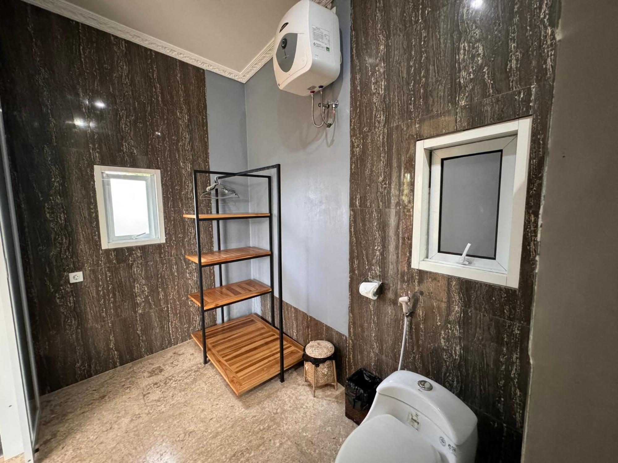 Giri Hill Homestay ヌサドゥア エクステリア 写真