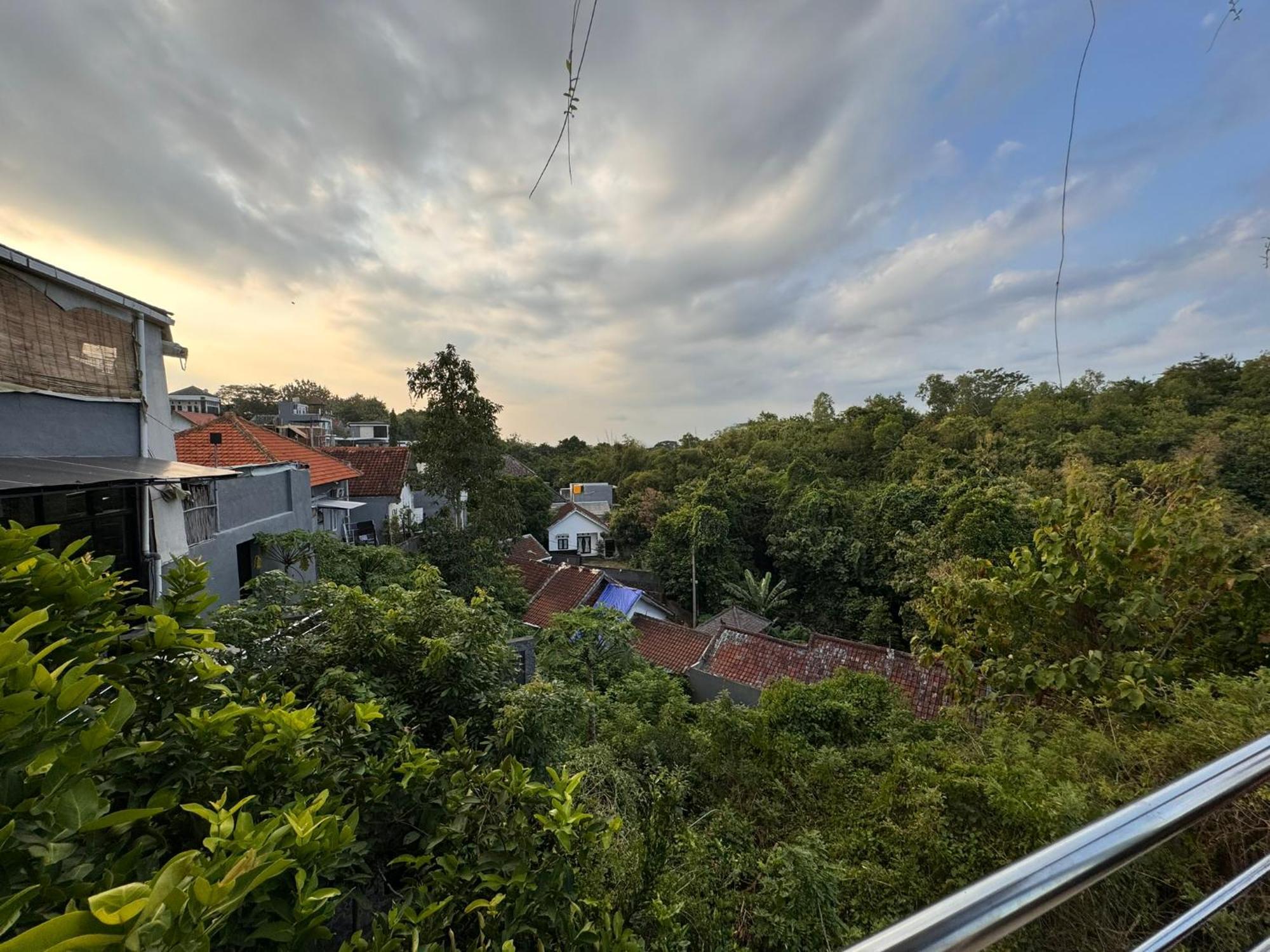 Giri Hill Homestay ヌサドゥア エクステリア 写真