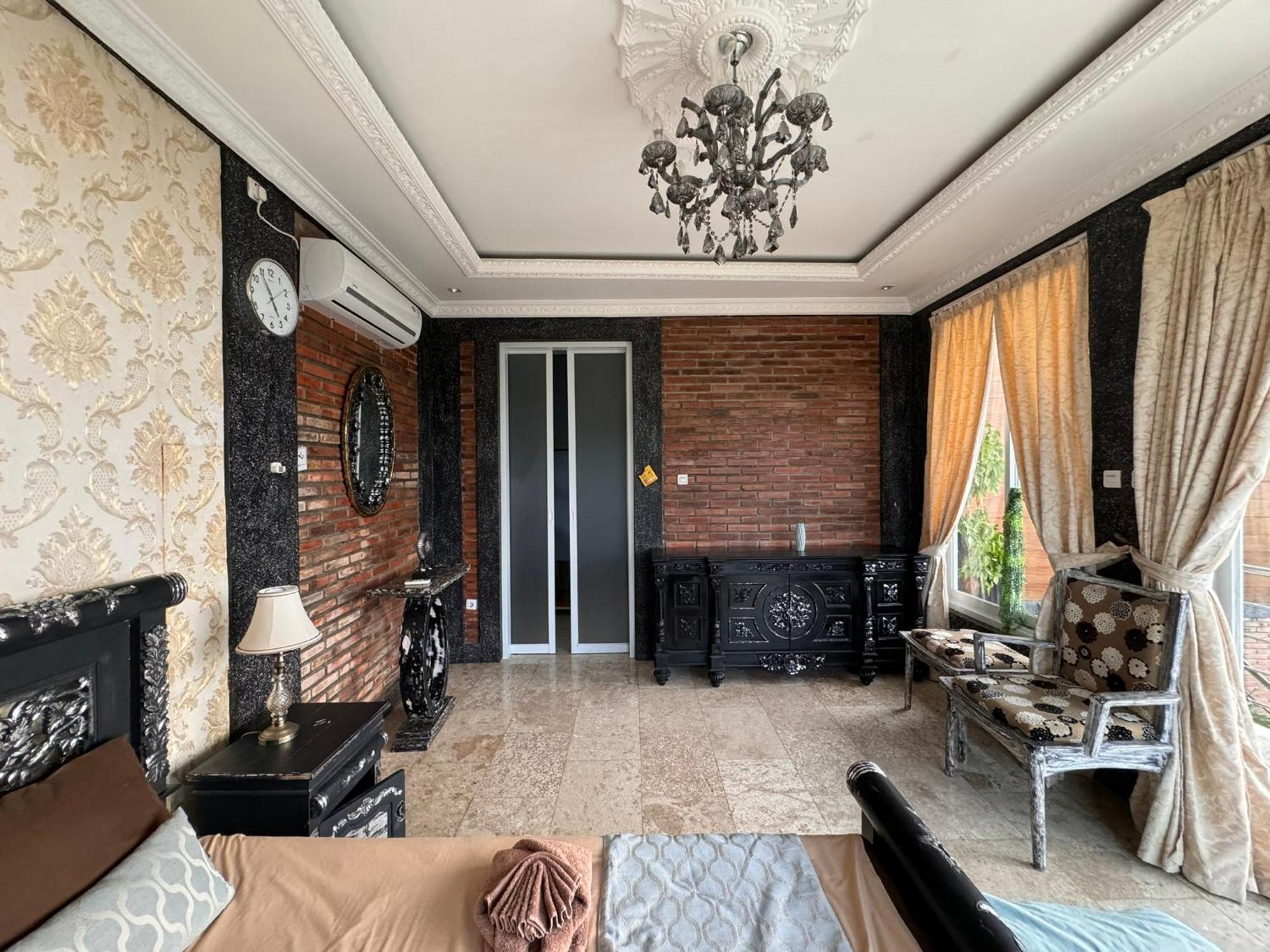 Giri Hill Homestay ヌサドゥア エクステリア 写真