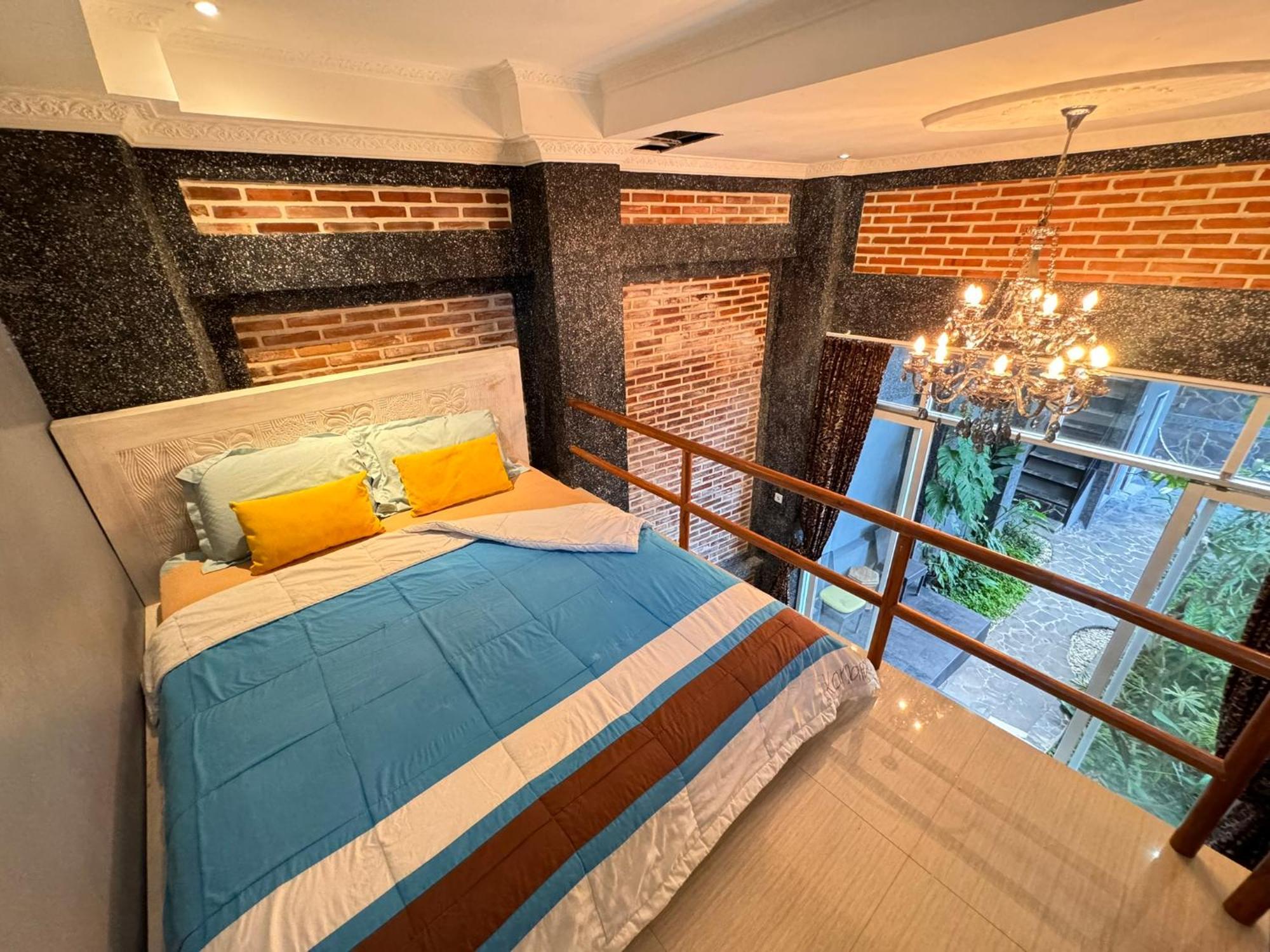 Giri Hill Homestay ヌサドゥア エクステリア 写真